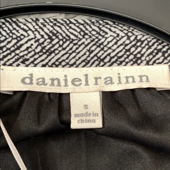 Black & white dress - Picture 3 of 3